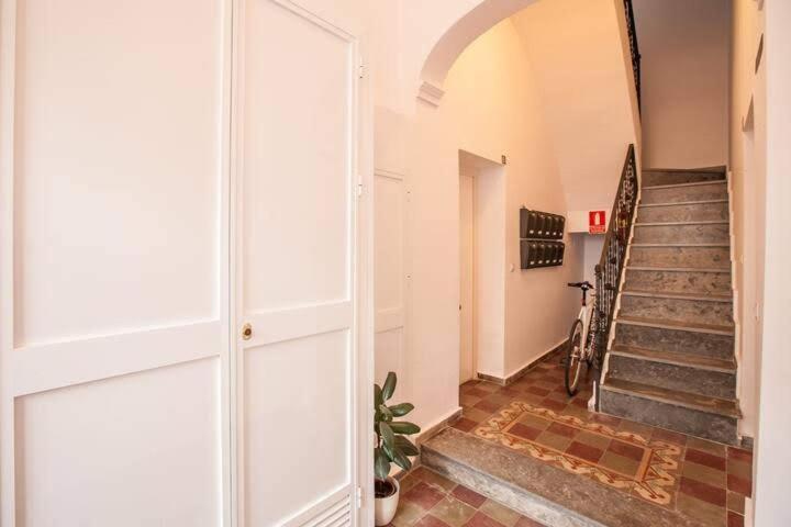 Central Apartment In Sevilla Exteriör bild